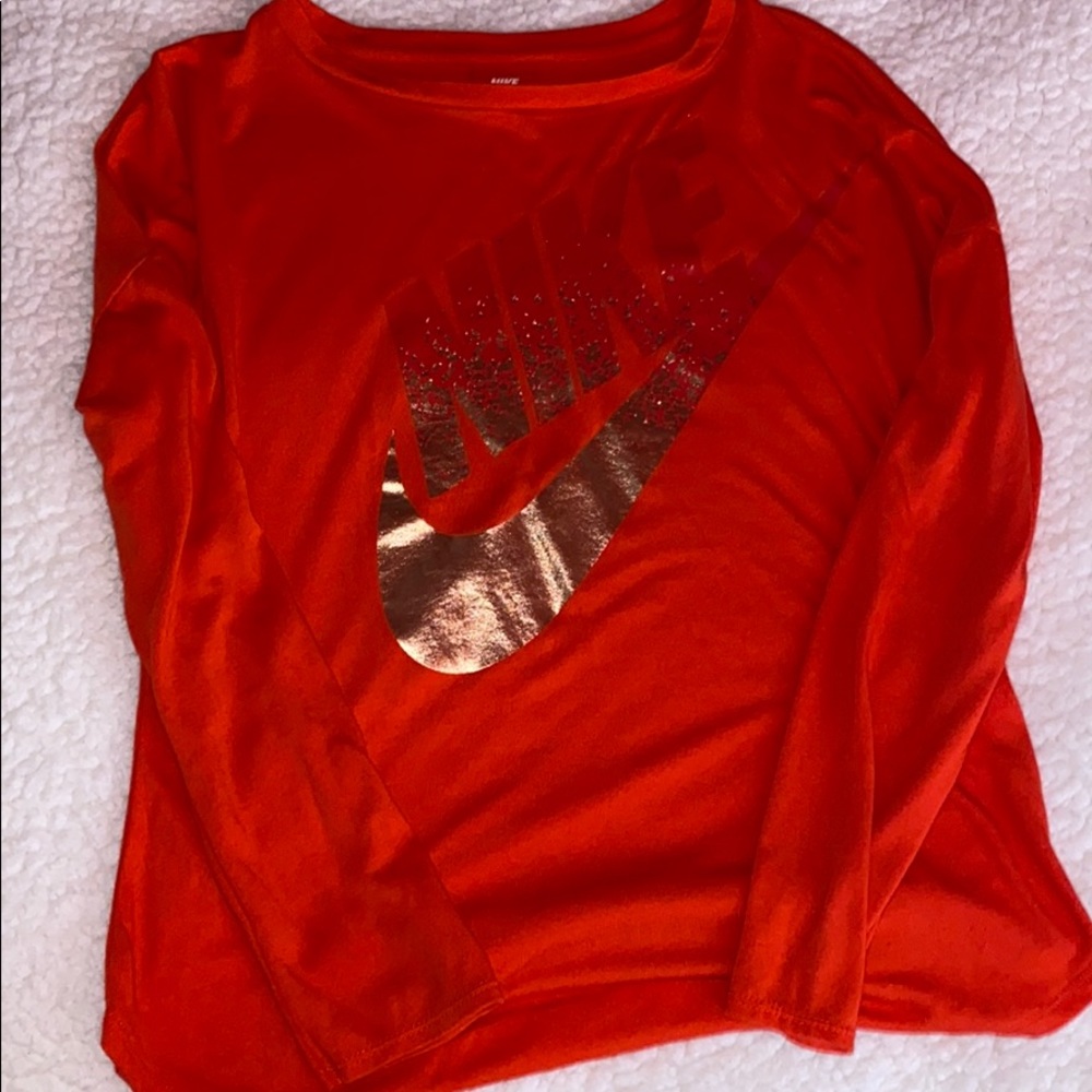 Nike long sleeve top